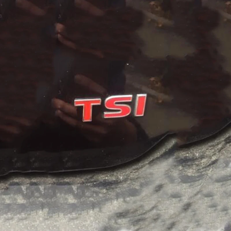 Металлический Красный значок эмблема TSI для бокового крыла автомобиля заднего