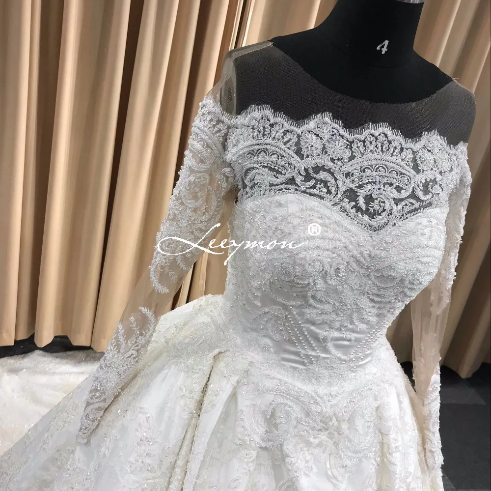 2019 New Luxury Lace Beaded Wedding Dress Long Bridal Ball Gowns Full Sleeves Retro Gown Robe de Mariee | Свадьбы и торжества