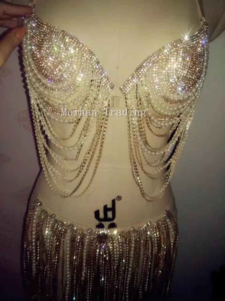 Сексуальное бикини с золотыми кристаллами и кисточками комплект одежды из двух