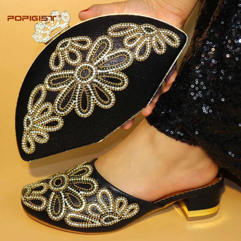 Классические модные женские туфли с круглым носком и сумочка в комплекте Цвет