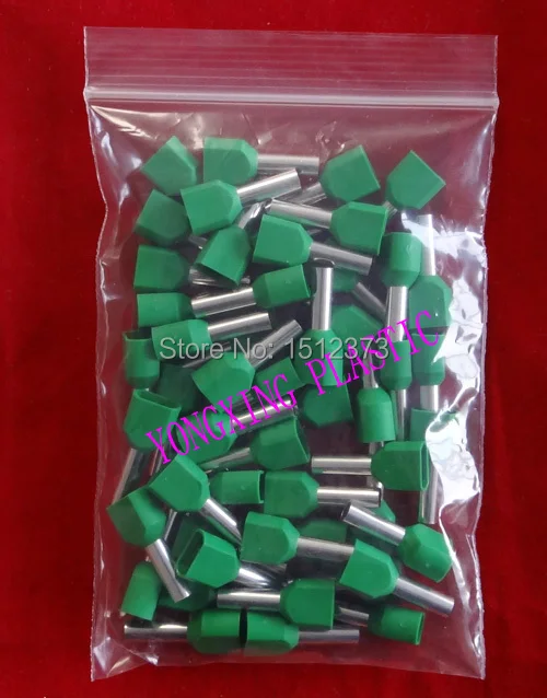 Комплект изолированных клеммных колодок с двойным наконечником и