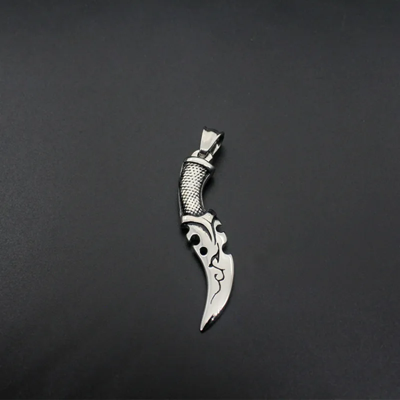 2018 Hip Hop Sword Dagger Knife stainless steel Necklace Pendant for Men Stainless Steel Male Bike Jewelry |