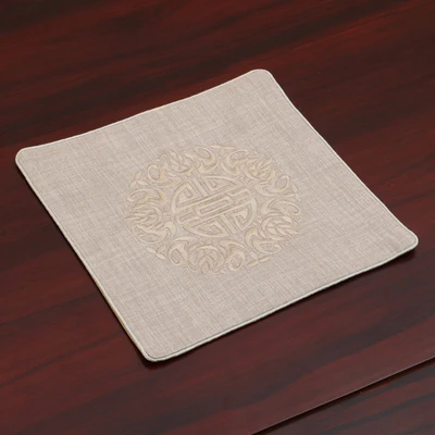 Изысканная вышивка Joyous Placemats квадратная Высококачественная льняная хлопковая Мода в китайском стиле обеденный стол защитные западные Подставки Под Еду - Цвет: Белый