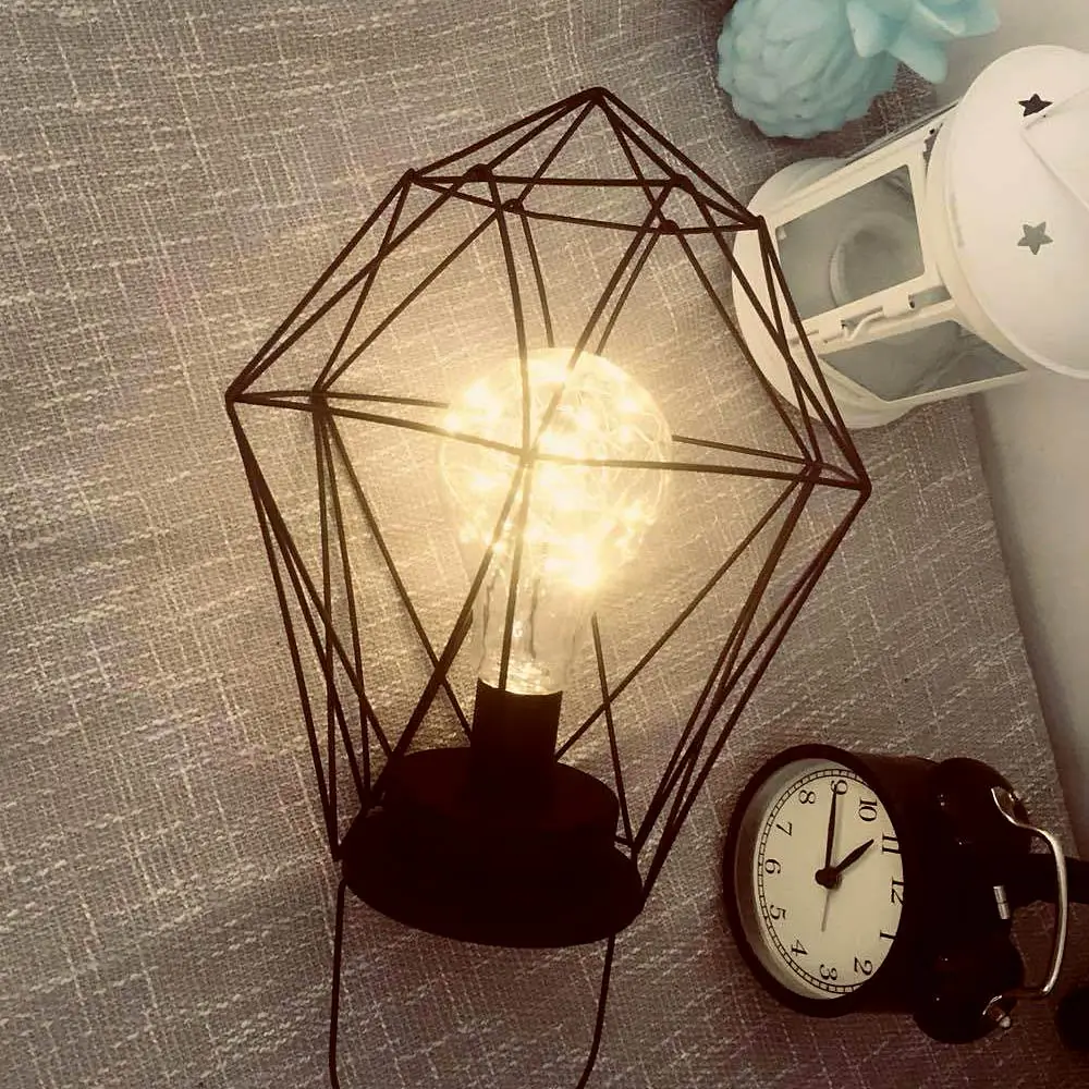 Железная светодиодная Геометрическая настольная лампа в скандинавском стиле