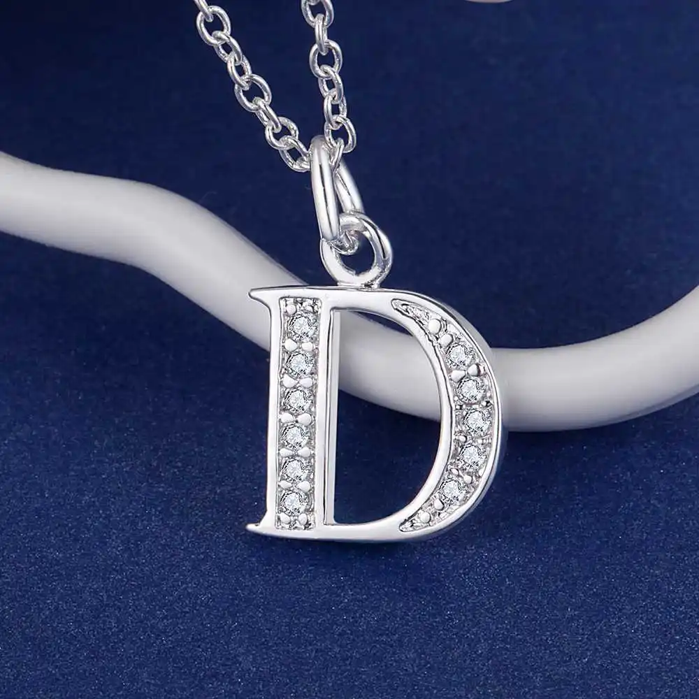 Посеребренное ожерелье с буквой D украшенное цирконом оптовая продажа