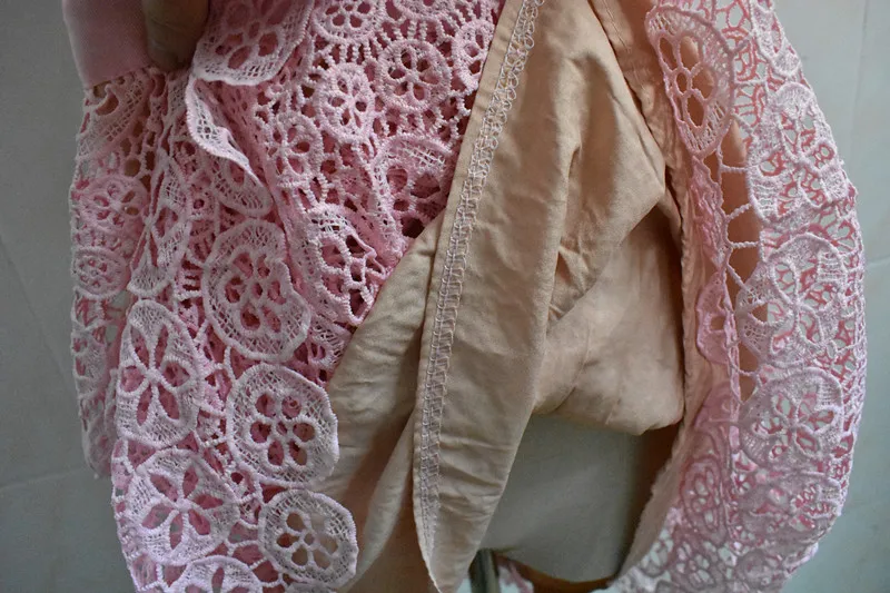 Новинка 2018 платье Автопортрет женское кружевное с коротким рукавом лоскутное