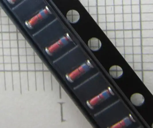 100 шт./лот LL34 ZMM47V ZMM13V ZMM24V ZMM75V ZMM68V ZMM39V ZMM43V ZMM51V ZMM30V ZMM33V Диод Зенера