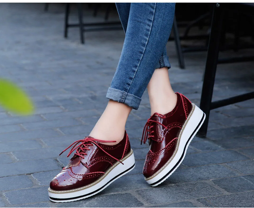Spring Creeper Women Shoes Patent Leather Platform Shoes Women Flats Fashion Loafers Women Brogues Shoes Oxford Footwear