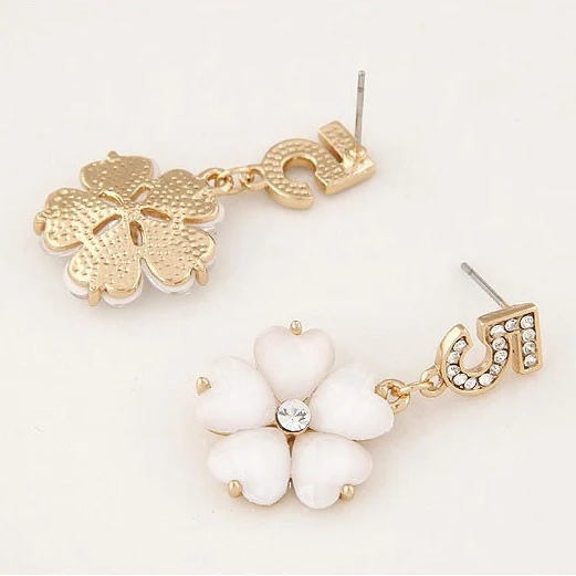

Anise Hot Sale Rhinestone Numeral 5 Flowers Stud Earrings Fashion Sweet Acrylic Crystal Five Leaves Flower Long Section Earrings
