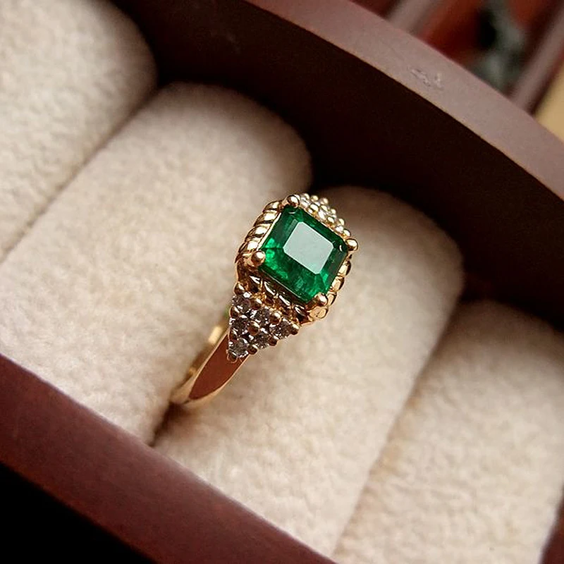 

Fsahion ювелирные изделия для женщин 18K желтое золото 1.1ct Колумбия Муассанит подушка зеленый изумруд кольцо обручальное кольцо