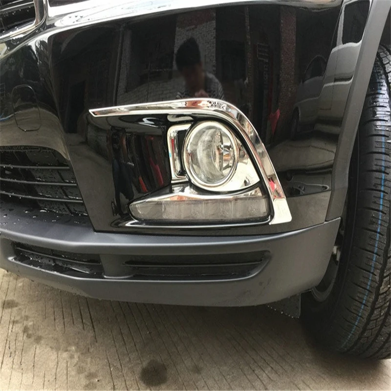

WELKINRY car cover for Toyota Highlander Kluger XU50 2014 2015 2016 ABS chrome front head fog lamp light eyelid eyebrow trim
