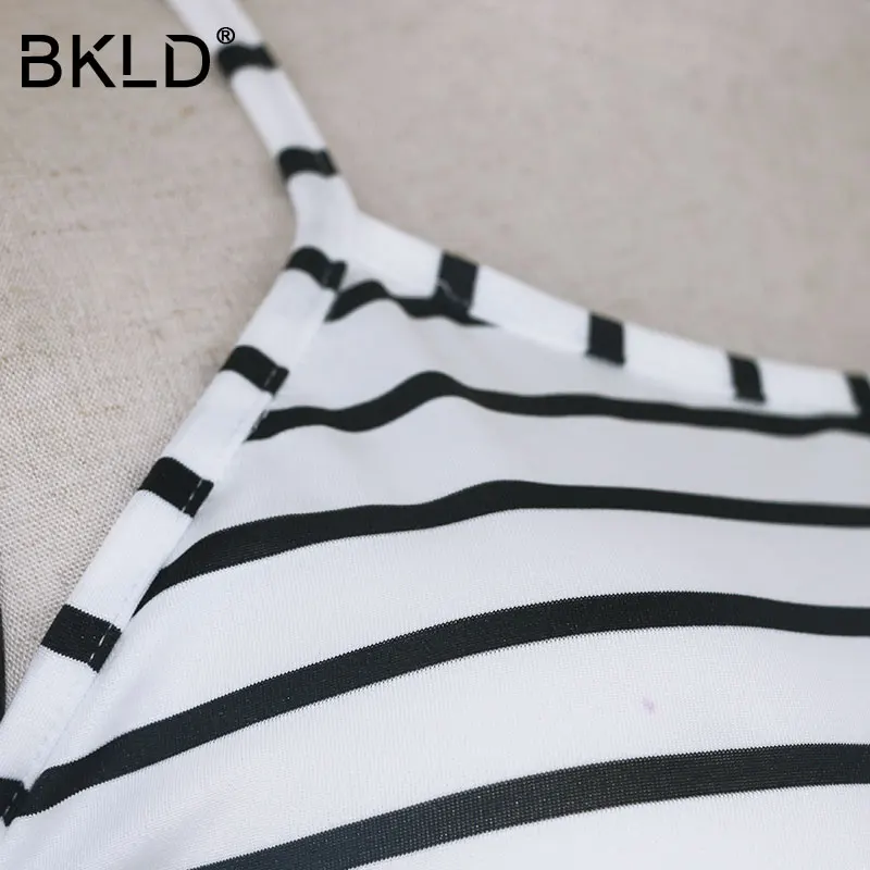 BKLD платье на шнуровке женское длинное макси сексуальное осеннее в белую и черную