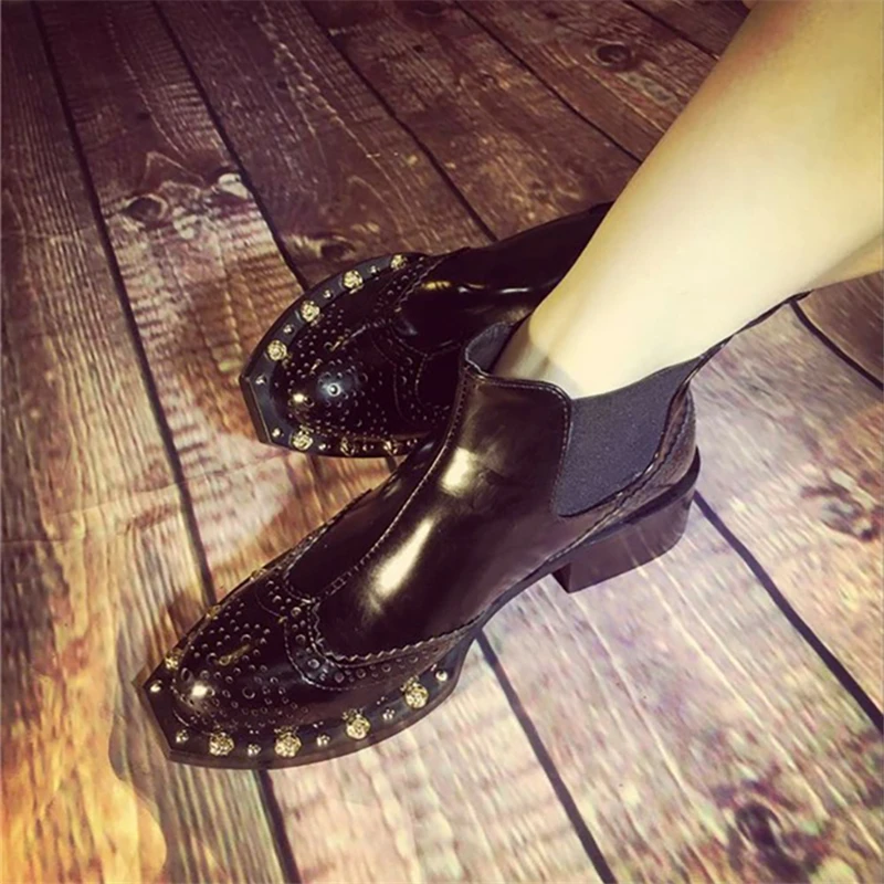 Winter Shoes Woman 2019 Black Patent Leather Women Boots Luxury Rivet Decor Square Heels Botas Mujer Slip On Ankle Chelsea | Обувь