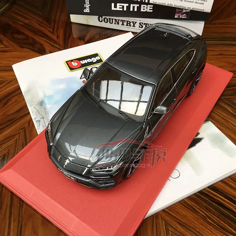 Литой металл 1/20 супер Урус Suv Настольный дисплей Коллекция Модель игрушки для детей