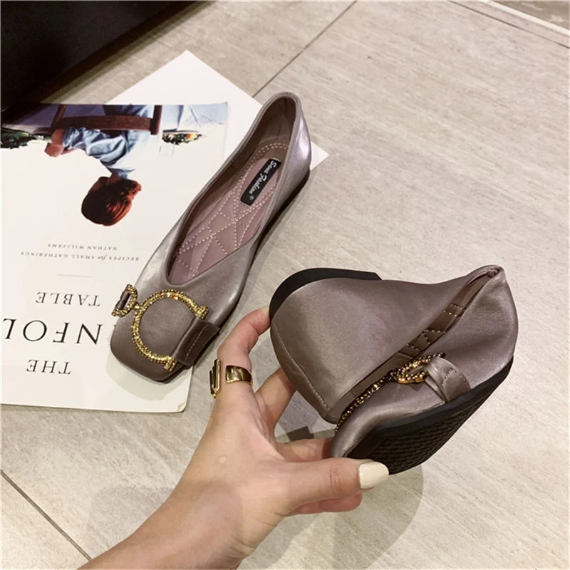 2019 сезон весна-лето роскошные женские балетки на плоской подошве с квадратным