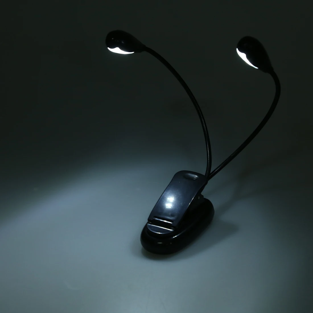 Лампа для чтения с четырьмя светодиодами и двойным стержнем|light reading|reading lightreading