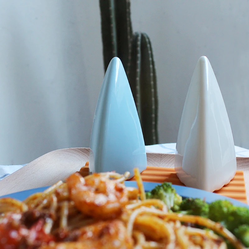 Керамическая бутылка Шейкер для соли и специй в форме акулы|salt pepper ceramic|condiment