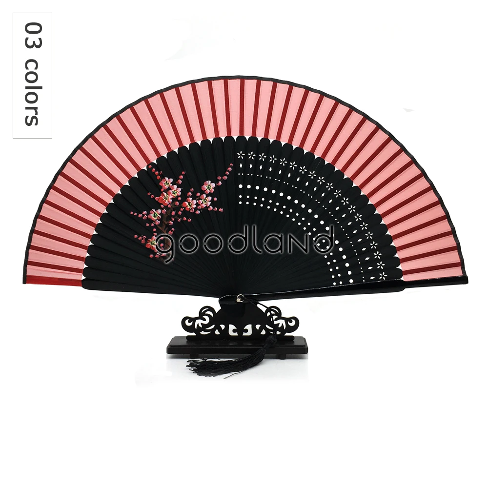 

Free Shipping 1pcs Red Luxurious Silk Fold Hand Fan Wintersweet Flower Blossom Bamboo Folding Fan Wedding Bridal Party Gift