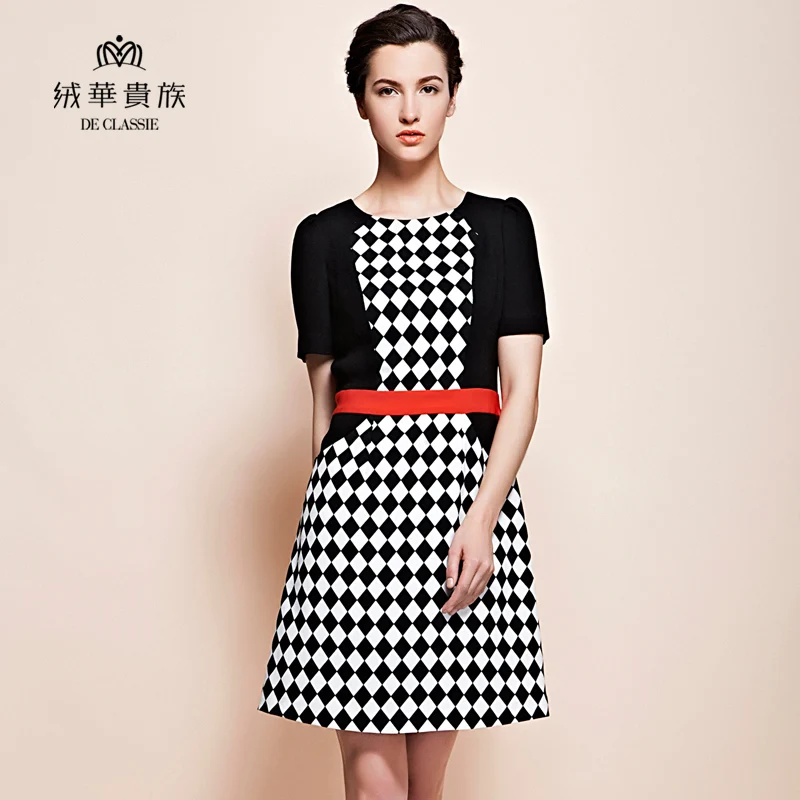 Летом и весной женская новый Круглый воротник с коротким рукавом Классический