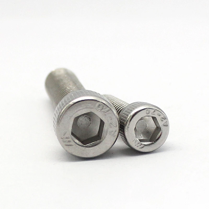 Шестигранные винты из нержавеющей стали 304 внутри шестигранного болта DIN912