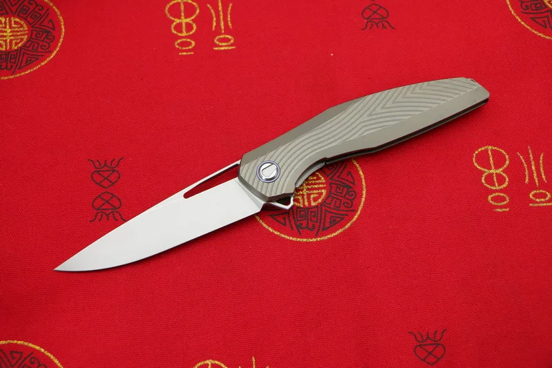 light gold v pattern Зеленый шип Флиппер F111 3D M390 лезвие титановая ручка Флиппер Складной нож Открытый Отдых Охота Карманный Фруктовый Нож EDC инструмент - Цвет: light gold v pattern