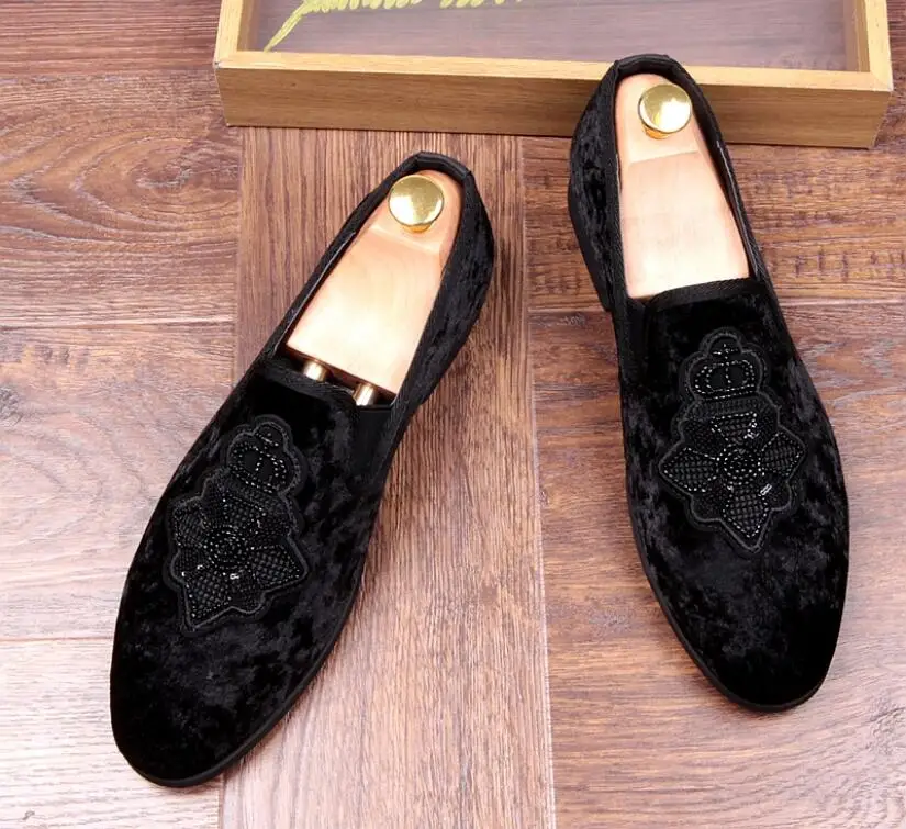 NEW Men Casual Suede Leather Loafers Black Red bottom Driving Shoes Moccasins Gommino Slip On zapatillas hombre