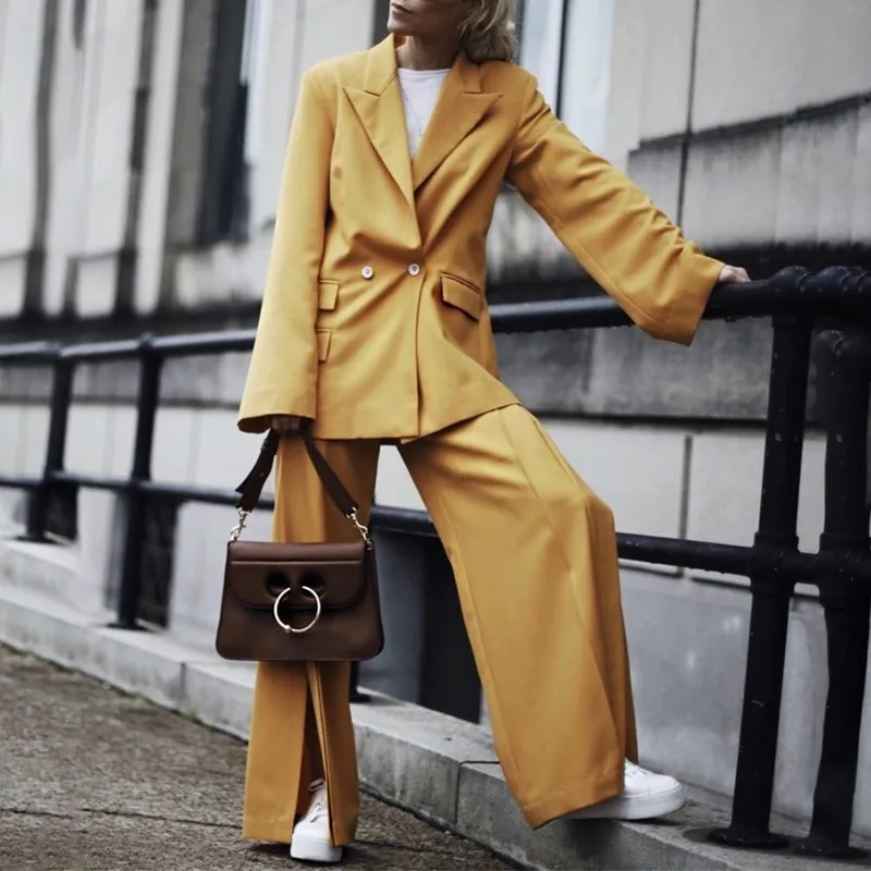 TWOTWINSTYLE женские костюмы комплект из двух предметов с длинным рукавом однобортный
