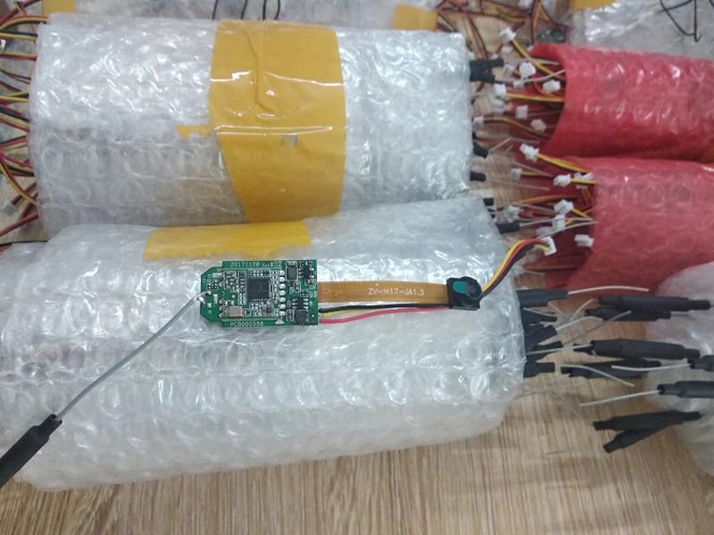1 шт. FPV Квадрокоптер 2 4G передача в реальном времени WIFI аэрофотосъемка модуль