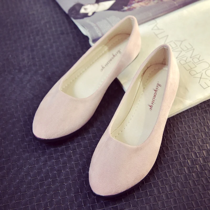 Женская обувь с острым носком на плоской подошве Легкая удобная замшевая Новинка