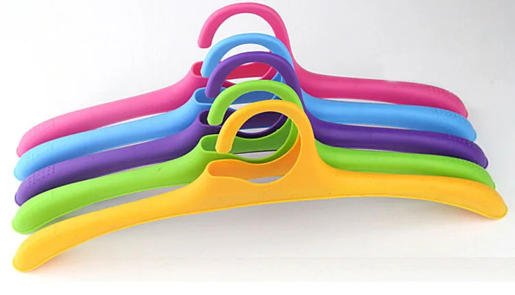 [Бесплатная доставка] прочная нескользящая пластиковая вешалка для одежды
