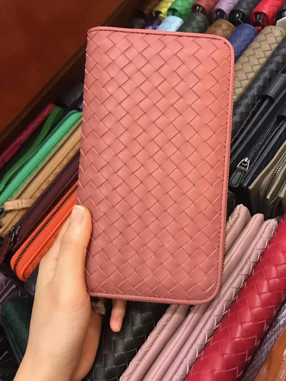Rose Pink ISHARES, Классический женский кошелек из овчины, Длинный кошелек из натуральной кожи на молнии ручной работы, тканый кошелек из кожи ягненка, Женский Длинный кошелек IS1316 - Цвет: Rose Pink