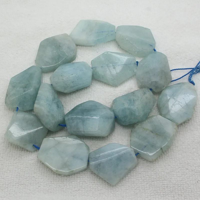 

22x26~32mm Natural Faceted Aquamarines Freedom Raw Loose Beads 15"