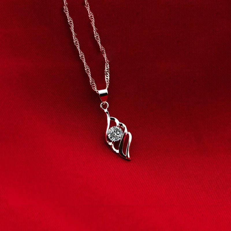 

Fashion Jewelry Wings Angel Pendant Necklace Crystal Angel Wing Feather Wing Pendant Necklace Sweater Collarbone Necklace