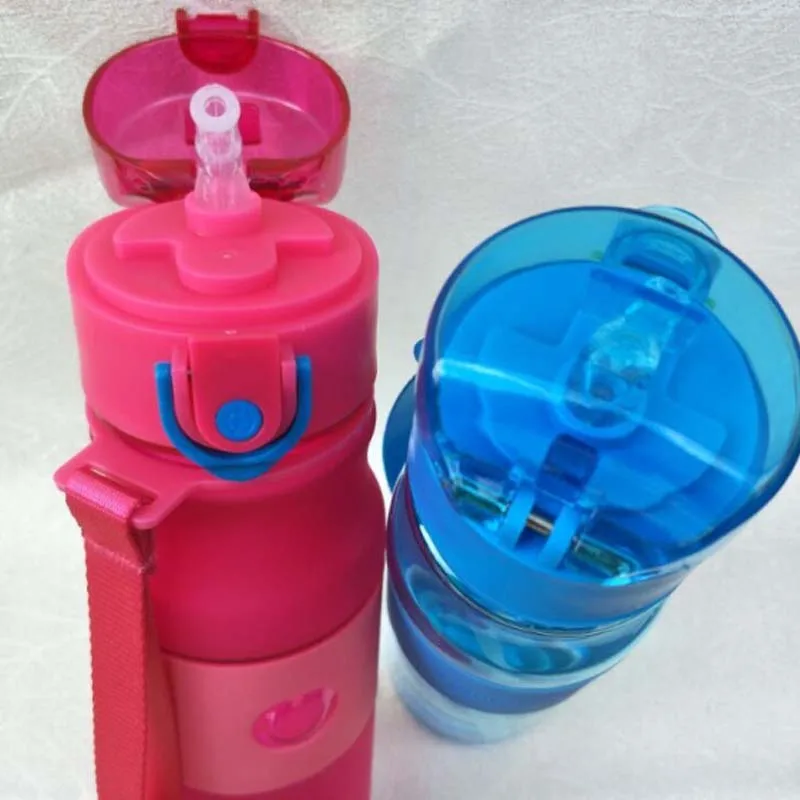 Пластиковая детская бутылка для воды с соломинкой 300 мл дорожный спортивный
