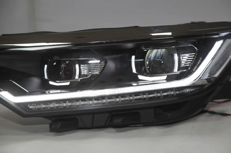 Год Европейская версия для Volkswagen для Passat B8 светодиодный головной фонарь Magotan светодиодные полосы фары с дневными ходовыми огнями