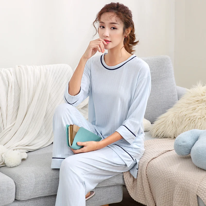 Женский весенний комплект из 2 предметов: топ с рукавом три четверти и брюки