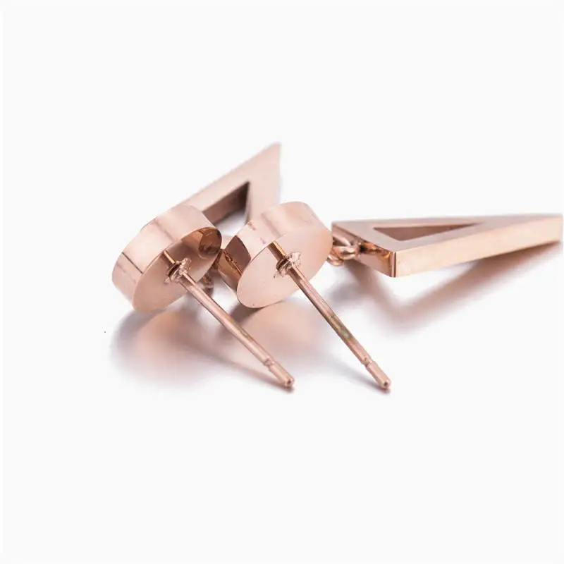 HZYMEZ Fashion Pop Titanium steel Women Earrings Hollow Triangle Stud Earring Rose Gold Color Black Acrylic Jewelry Gift | Украшения и