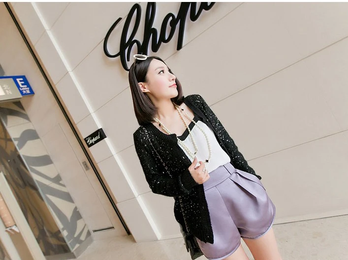 2PCS Free shipping 2013 red clover Korean fashion pearl multilayer sweater chain necklace long section of female |