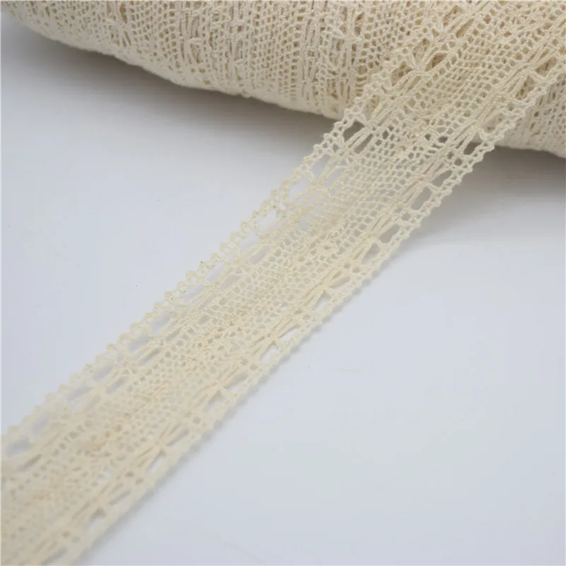 20Yards 32mm 100%  Cotton Lace good quality   COTTON CLUNY  LACE TRIM - LOVELY DESIGN~Beige color