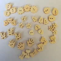 100pcs mixed sizes christmas tree heart mixed decorative wood buttons 2 holes nature wooden sewing button diy crafts