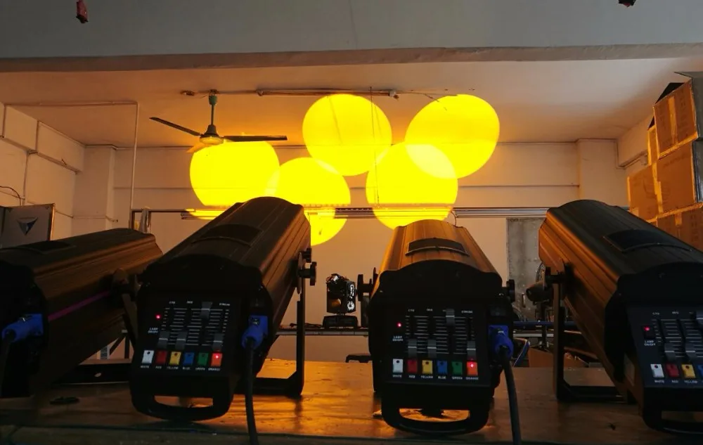 Arriver высокой мощности 350 Вт LED этап профессиональной последующей пятно включают Tri-Pod LED эффект освещения