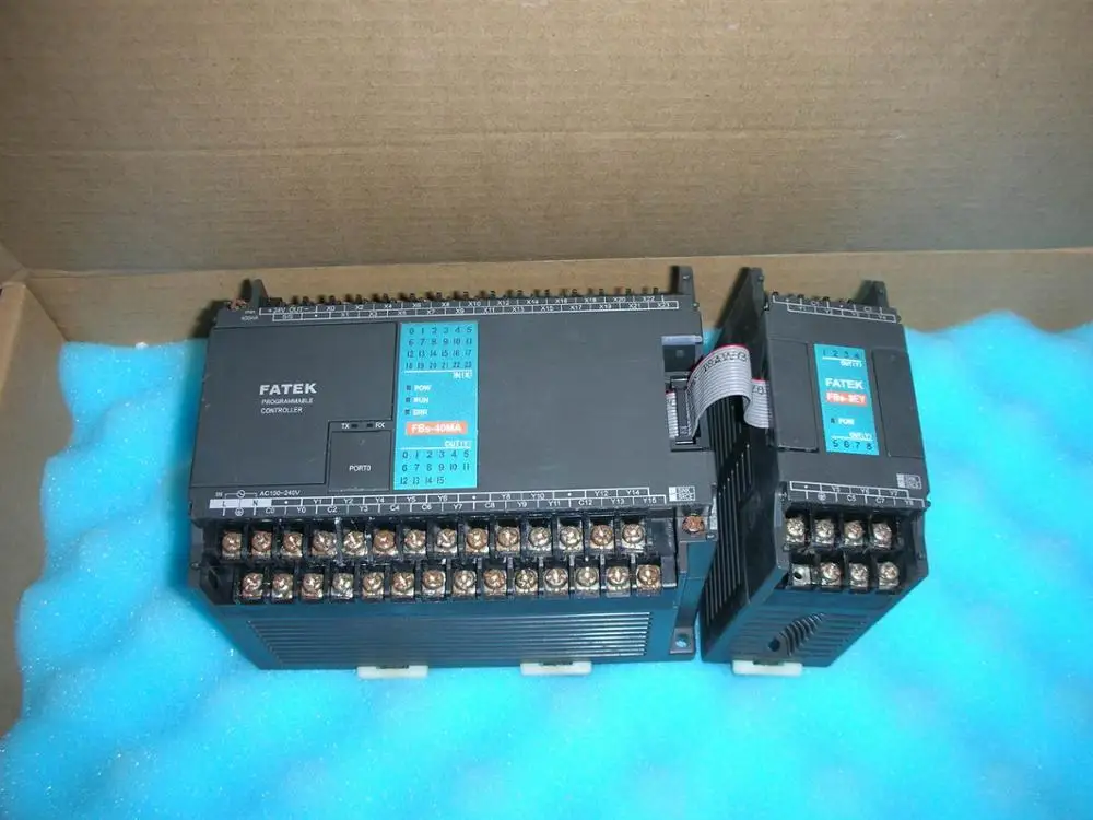 

1 шт б/у Yong Hong FBS-40MA + FBS-8EY PLC
