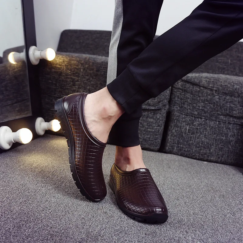 Мужские резиновые ботинки galoshes Нескользящие на плоской подошве