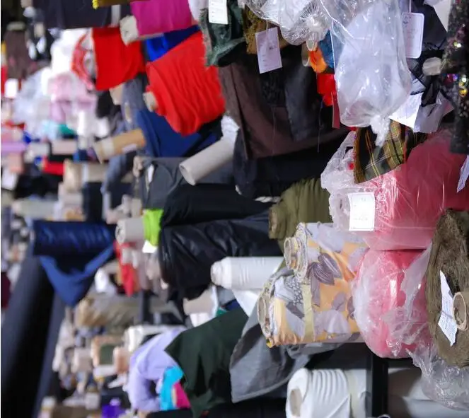 Шелковые ткани ручной работы DIY случайная отправка каждой половинчатой