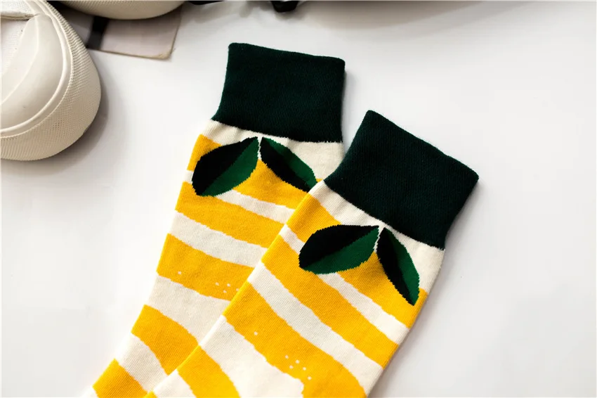 New Unisex Men Women Art Painting Fruit Socks Cotton Fashion Socks Winter Warm Crew Socks Harajuku Funny Socks Cute High Hosiery