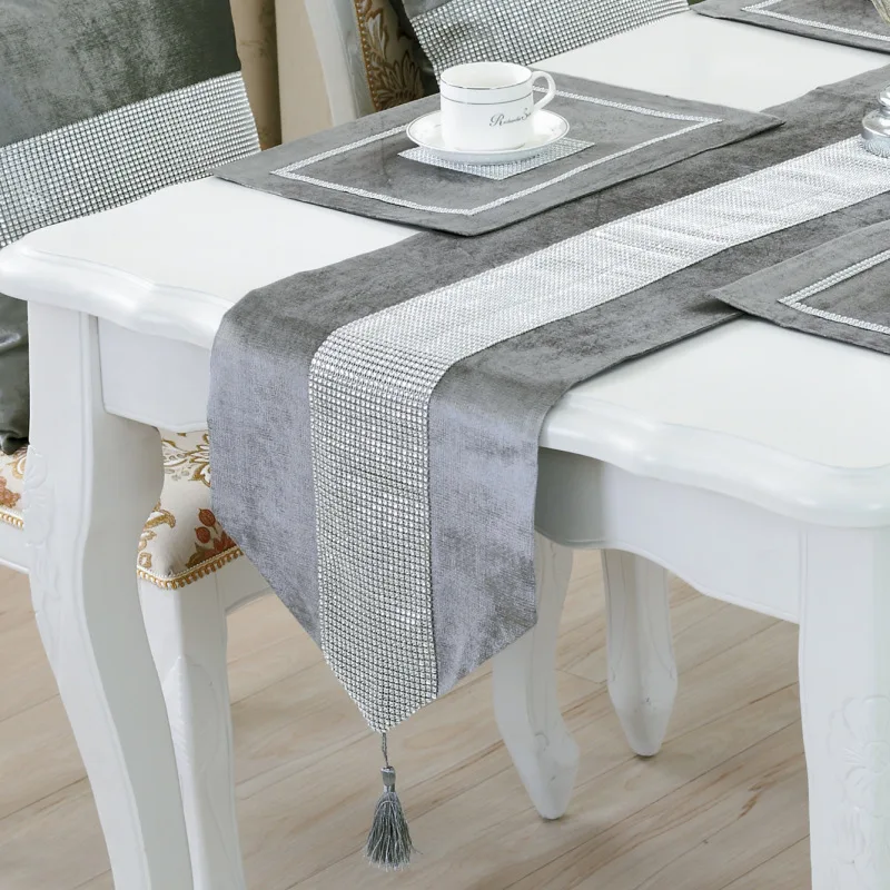 

Modern Table Runner Flannel Diamond Table Marriage Runners Chirstmas Decoration Purple Golden Table Runner
