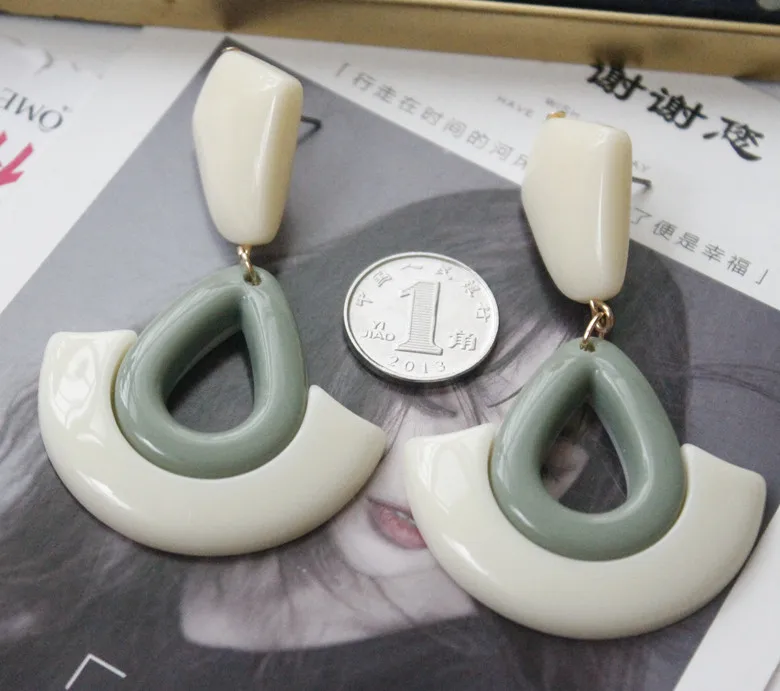 A 6.8x4.2 cm AOMU Летние Новые Модные Цветные полимерные геометрический Веер-образный длинный кулон серьги для женщин девушек пляжные ювелирные изделия Букле д 'ор - Окраска металла: A 6.8x4.2 cm