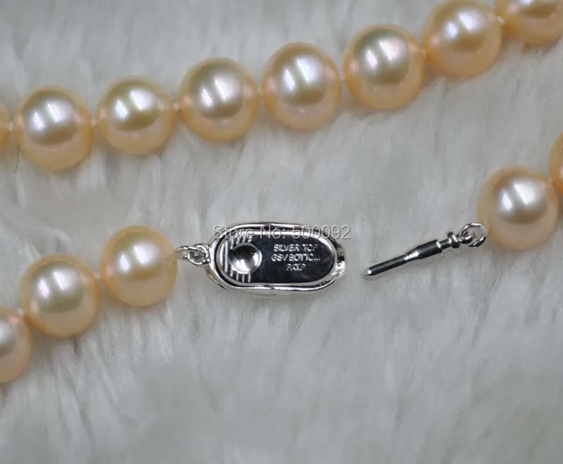 ?? 見事な 9 ミリメートルラウンドピンク淡水真珠のネックレス