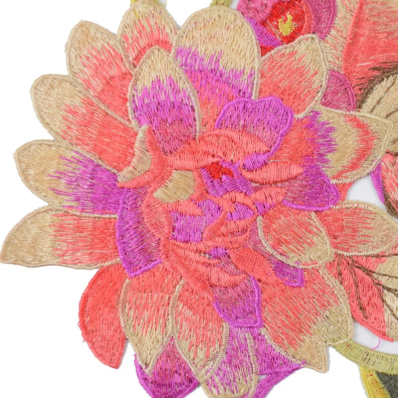 

Pink Peony Flower Venise Lace Collar Applique Patch Neckline Fabric Sticker Embroidered Strips Sewing Crafts For Clothing NL313