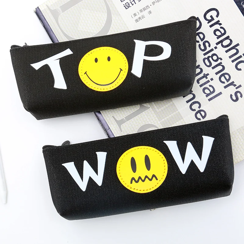 

MUMO Smiling Triangle Pencil Case Stationery Bag Student Pencil Case 1PCS
